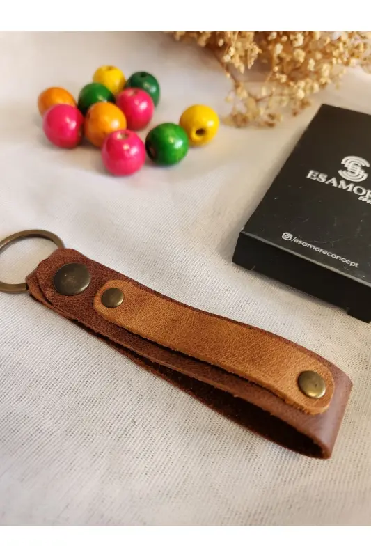 Tan Leather Keychain with Camel Leather Detail, Accessory, Snap-Open Father's Day Gift - 2