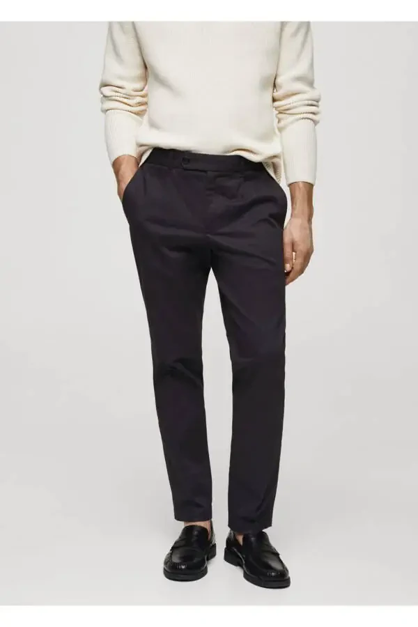 Tapered cotton pants with pleats - 1