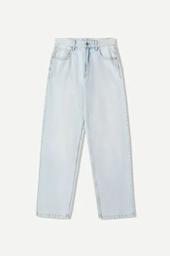 Tapered fit jean - BERSHKA (1)