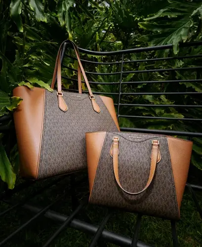 Taryn Logo Large Top Zip Tote-Brn/acorn - 6