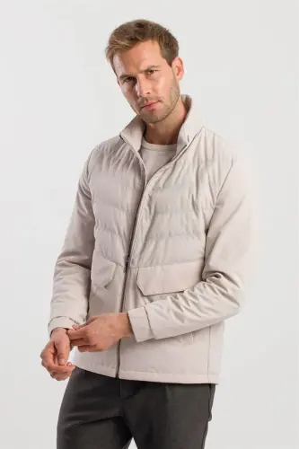 Taş Comfort Fit Dik Yaka Spor Mont 
