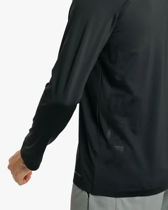 Tech Gear Longsleeve - ЧЕРНЫЙ - 10