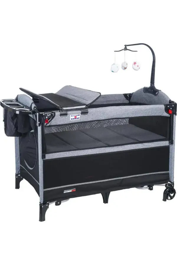 Teddy Mommy Next To Playground Crib 70x110 - 1