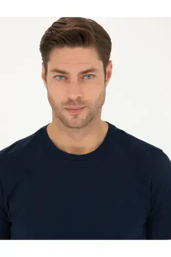 Темно-синяя приталенная базовая футболка 50289335-VR033-164809 - PIERRE CARDIN (1)