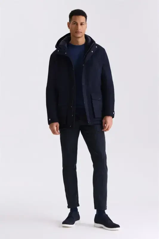 Тёмно-синяя толстовка с капюшоном Comfort Fit из шерсти - 2