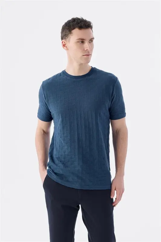 Тёмно-синяя трикотажная футболка slim fit с воротником-стойкой - 3