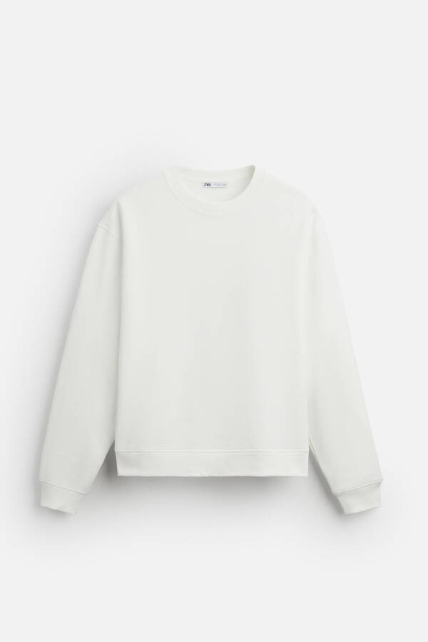 Textured, dirty white sweatshirt - 14