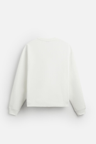 Textured, dirty white sweatshirt - 15