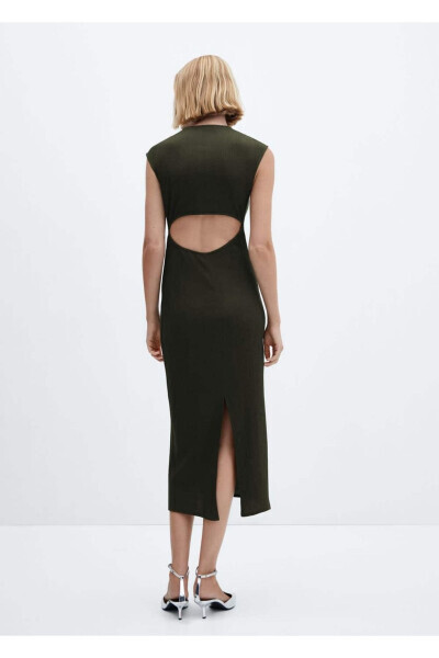 Textured dress with side slit - 4