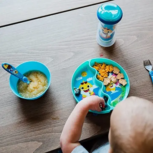 The First Years Pinkfong Baby Shark Izolyatsiyalangan Qopqoqli Chashka - To'kilmaydigan Bolalar uchun Idishlar - BPA holda tayyorlangan - 9 Oz - 2 Dona - 3