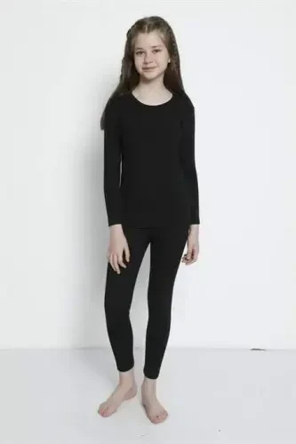 Thermal Underwear Set for Girls in Black - 1