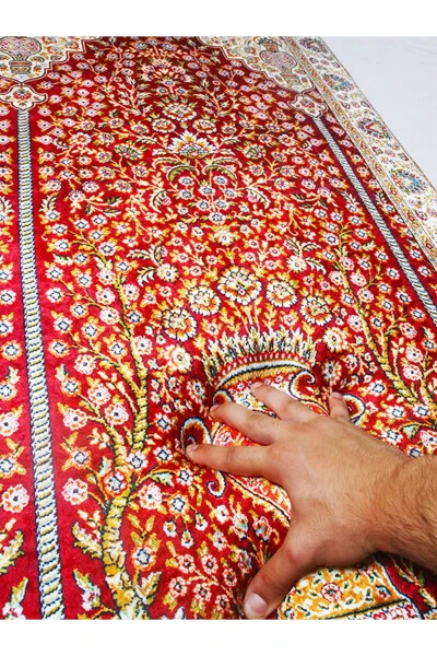 Thick Sponge Soft Prayer Rug Washable Dowry Gift Prayer Mat Red Classic (70X120CM) - 4