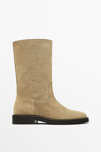 Thick suede flat boots - 1