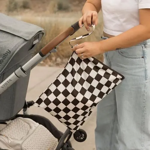 Tiny Twinkle Mess-Proof Suv o'tkazmaydigan ho'l quruq sumka | Cho'milish kostyumlari va chaqaloq kiyimlari uchun 2 dona qayta foydalanish mumkin bo'lgan ho'l sumkalar | Sayohat va chaqaloq uchun taglikni almashtirish uchun suv o'tkazmaydigan ho'l sumka (qora, yashil katakchalar) - 6