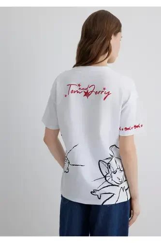 Tom ve Jerry Baskılı Beyaz Tişört Loose Fit / Bol Rahat Kesim 1613359-620 - MAVI (1)