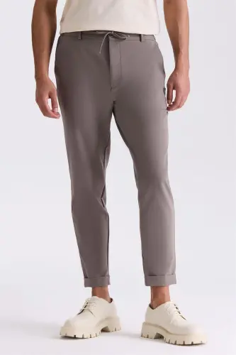 Toprak Comfort Fit belbogʻli sport jogger shim 
