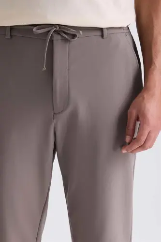 Toprak Comfort Fit belbogʻli sport jogger shim - 3