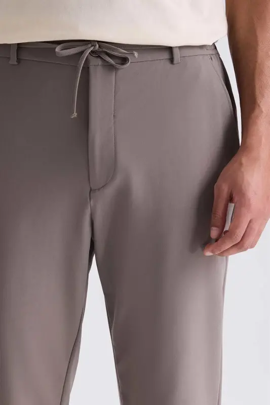 Toprak Comfort Fit belbogʻli sport jogger shim - 3