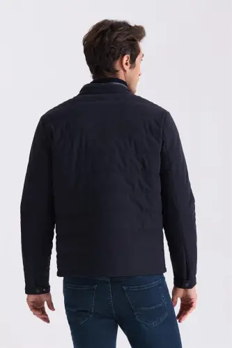 To'q ko'k Comfort Fit tik turuq, old tomoni fermuarli mavsumiy palto - 4