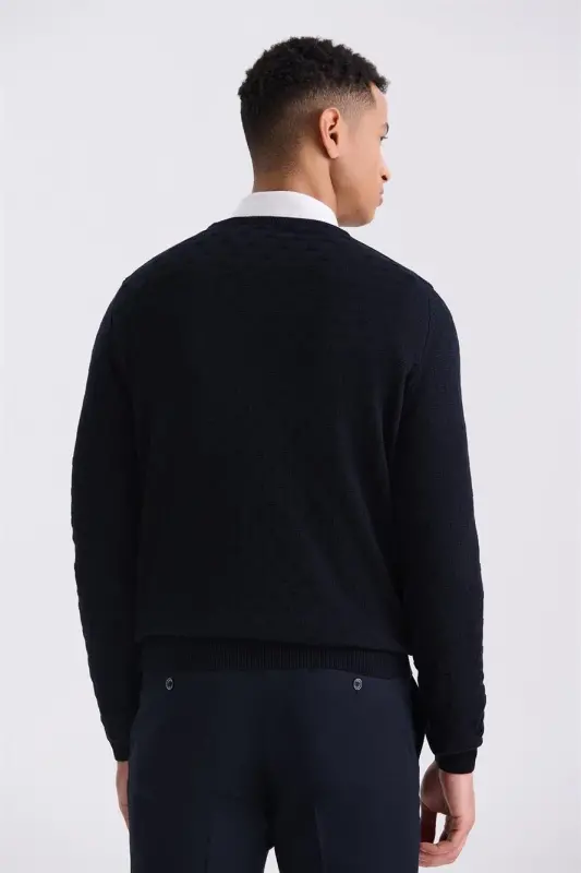 To'q ko'k rangli Slim Fit Velo yaka naqshli triko kozok - 1