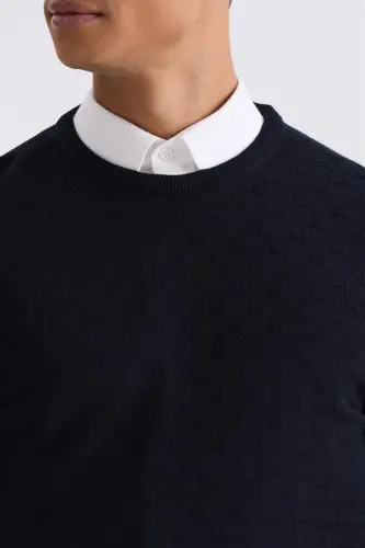 To'q ko'k rangli Slim Fit Velo yaka naqshli triko kozok - 4