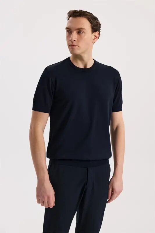 To'q ko'k rangli Slim Fit yumaloq yoqali Rayon T-Shirt - 1
