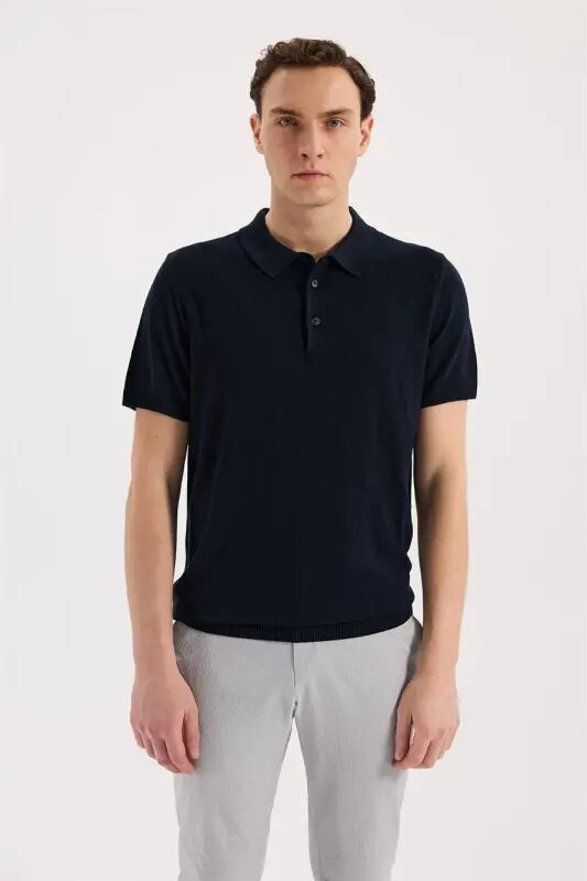 To'q ko'k rangli, tor slim fit naqshli triko polo yoqali t-shoyka - 2