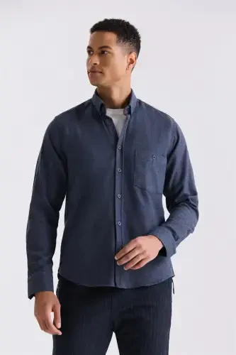 To'q ko'k Slim Fit tugmali yoqali ko'ylak - Modazone (1)