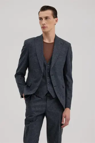 To‘q ko‘k Slim Fit uchli yoqali nimchali kostyum - 2