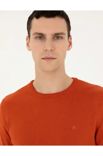 To‘q sariq rangli, slim fit, dumaloq yoqali, asosiy trikotaj jemper 50296575-VR051 - To‘q sariq - PIERRE CARDIN (1)