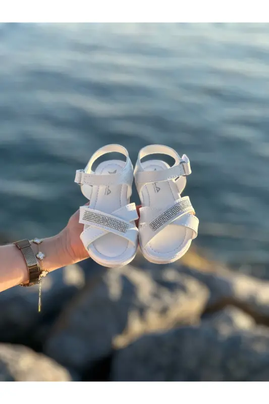 Toshli chiroyli bolalar sandaleti, chaqaloq sandaleti, sirpanmaydigan yozgi bolalar poyabzali - Oq toshli - BOLD BOUTIQUE