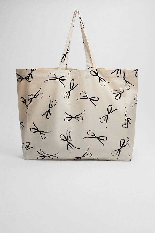 Tote bag with a bow - 1