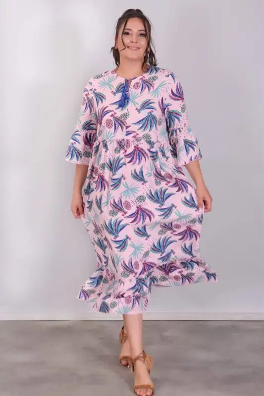 Translated Dress With Ruffled Pink Patterns - Büyükbedeniz