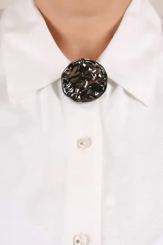 Trend42plus Black Nickel Wrinkled Curvy Design Brooch - 4