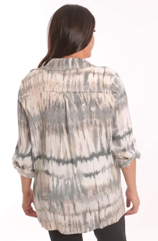 Trend42plus Plus Size Batik Patterned Glittery Shirt Blouse Powder Set - 5