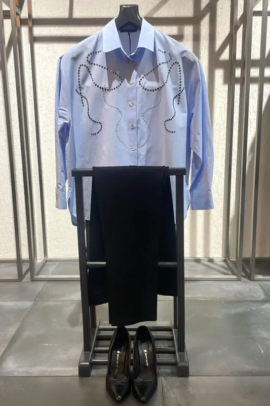 Trend42plus Plus Size Embroidered Blue Shirt - BÜYÜKBEDENIZ