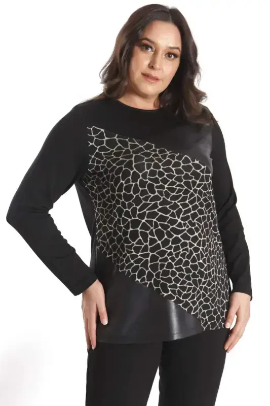 Trend42plus Plus Size Front Detailed Leather Trimmed Black Blouse - 4