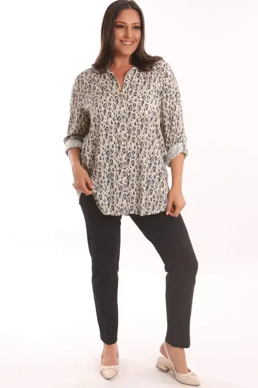 Trend42plus Plus Size Navy Leopard Print Digital Printed Shirt - 2