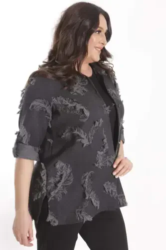 Trend42plus Plus Size Self-Patterned Black Shirt - 3