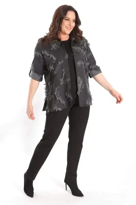 Trend42plus Plus Size Self-Patterned Black Shirt - 4