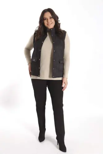 Trend42plus Snap Fastener Quilted Black Vest - 5