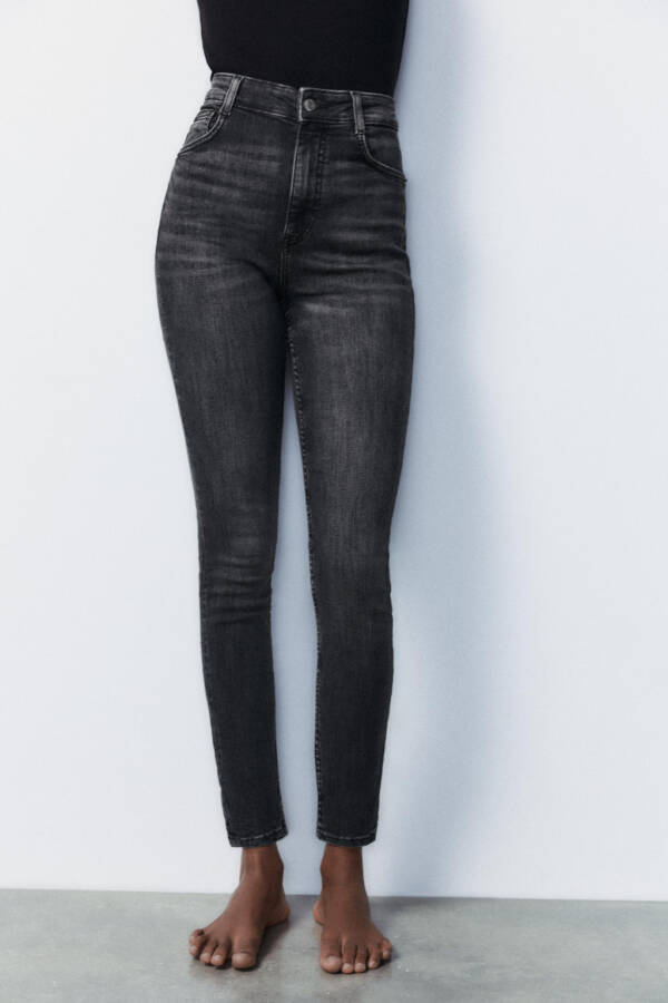 TRF HIGH-WAISTED SCULPTING JEANS - Blue / Grey - 9