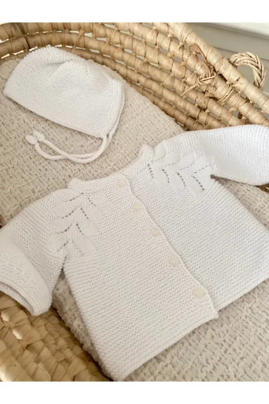 Triko Ajurlu Bebek Hırka Ve Şapka Seti Beyaz-Beyaz - 2