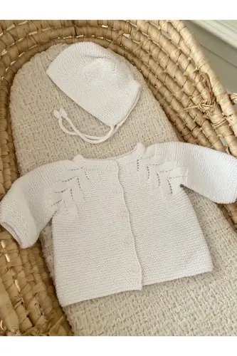 Triko Ajurlu Bebek Hırka Ve Şapka Seti Beyaz-Beyaz 