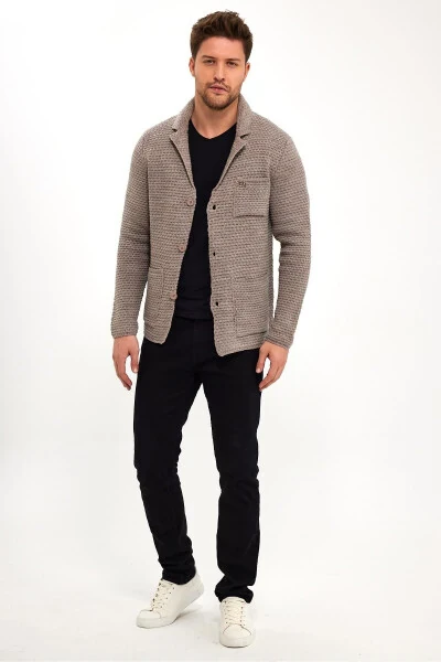 Трикотажный кардиган на пуговицах (E22-5715) - 4