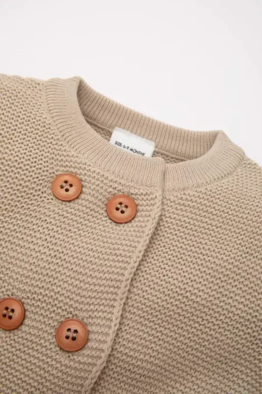 Трикотажный кардиган с пуговицами - 2