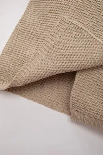 Трикотажный кардиган с пуговицами - 4