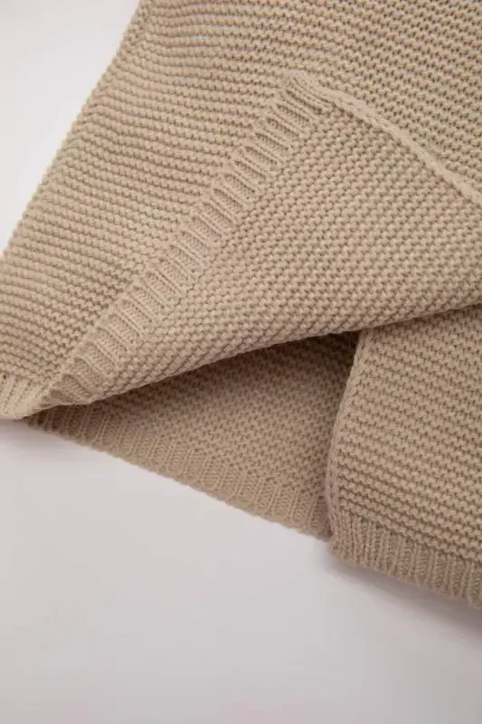 Трикотажный кардиган с пуговицами - 4