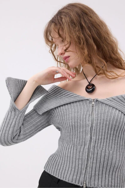 Трикотажный кардиган с воротником лодочкой и молнией H1427 - 3