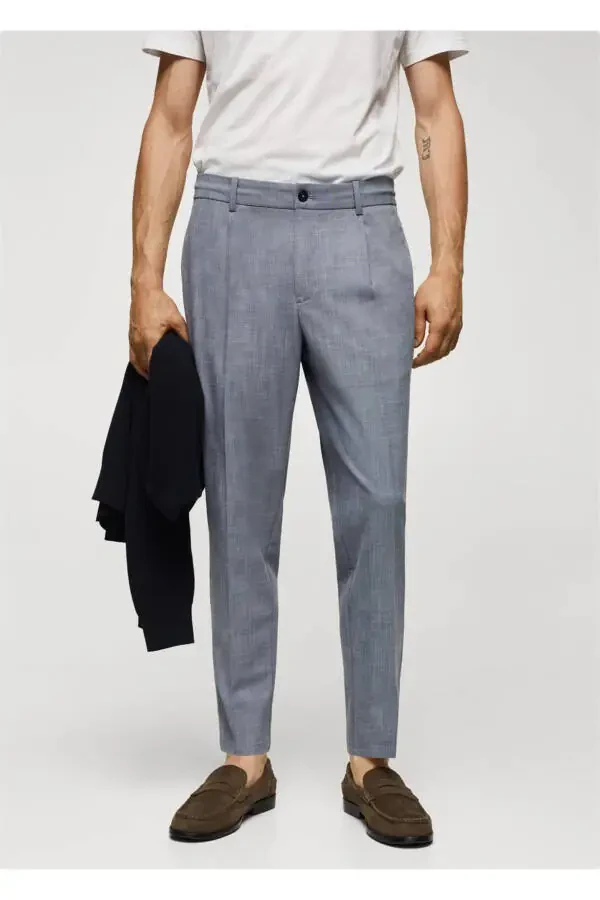 Trousers with clasp pattern - 1